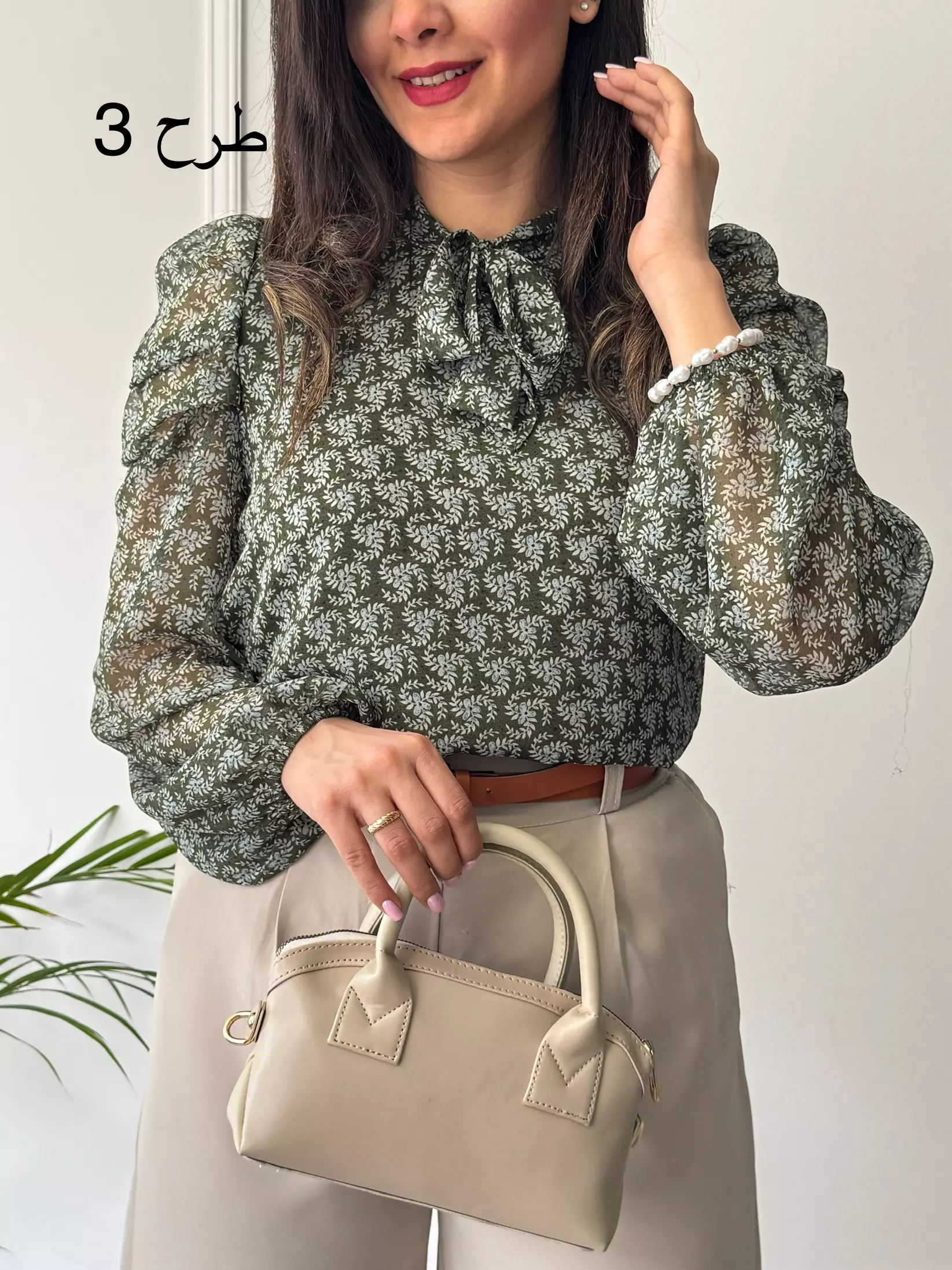 شومیز یقه کراواتی